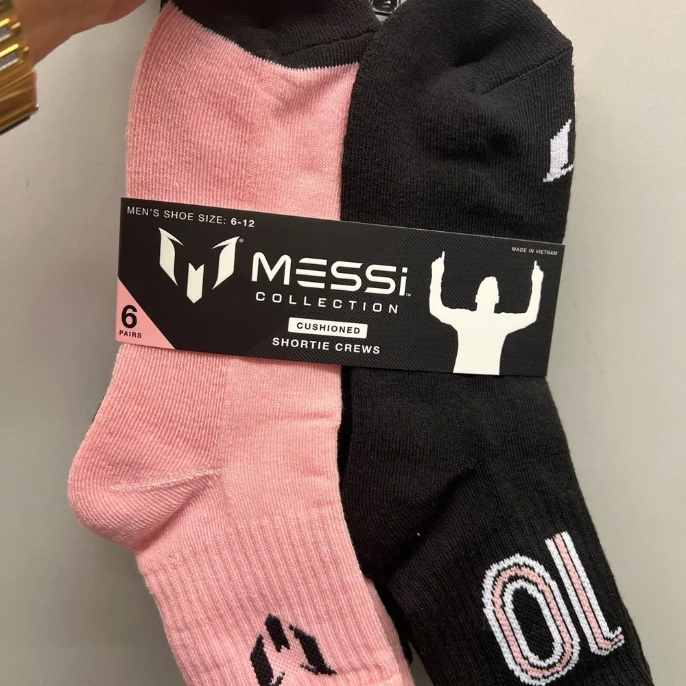 MESSI Cushioned Shortie Crews - Pink and Black Size Men’s 6-12 Women’s 10-13